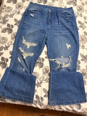 Source Unknown Distressed Blue Women's Flared Jeans